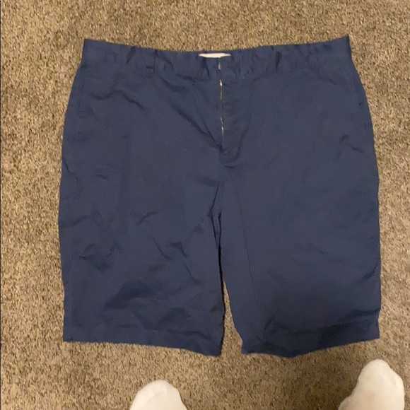 Calvin Klein casual shorts - Picture 1 of 2